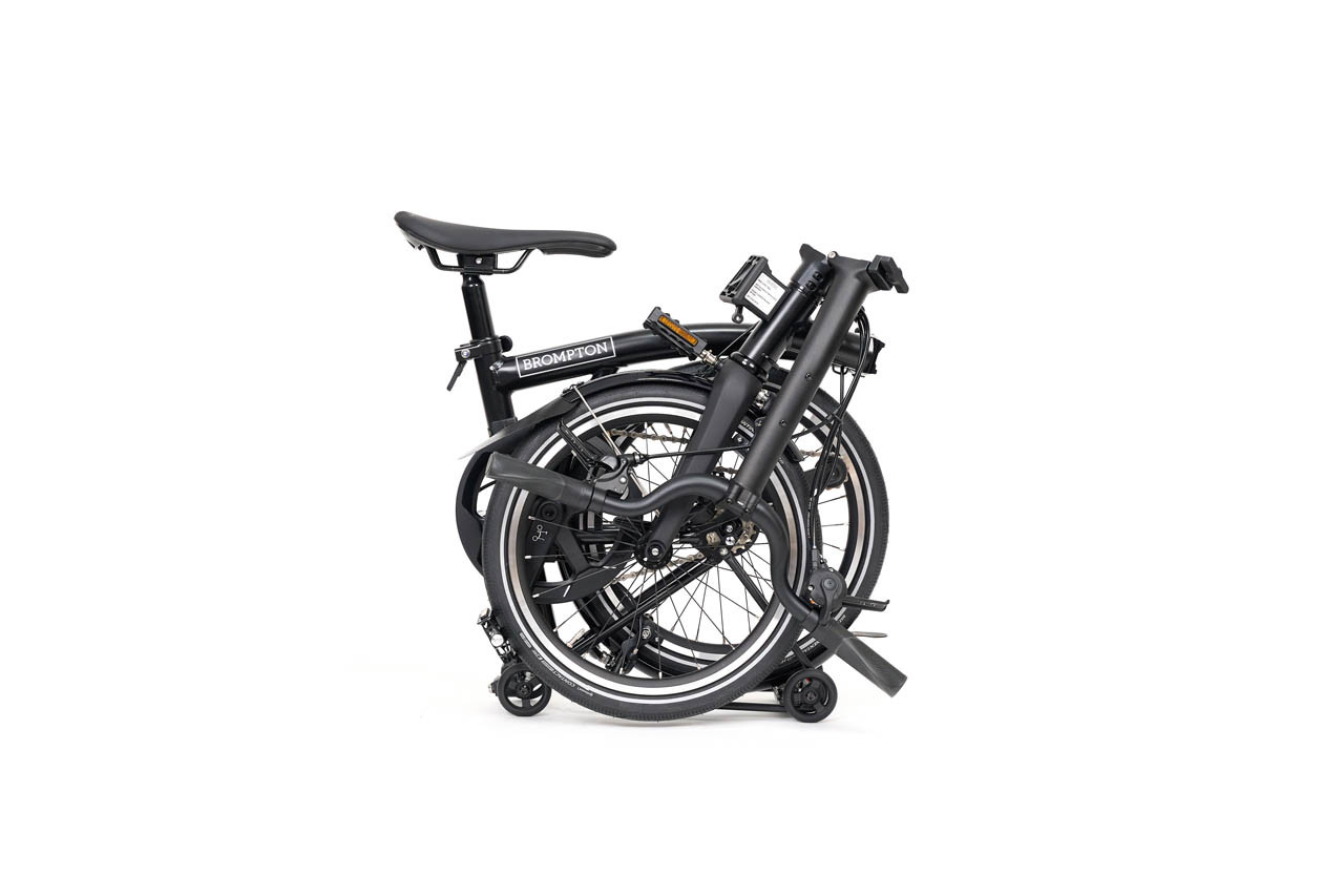 Brompton P Line with SuperRoll+ - 4-speed – Mid (MK2) - Matt Black - Image 7
